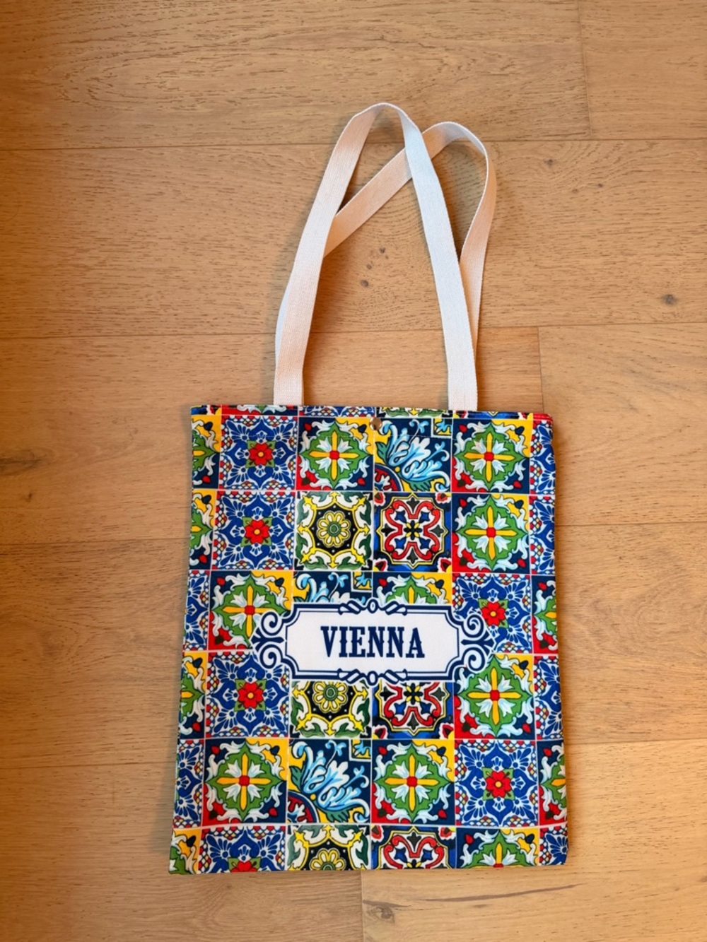 Vienna Tote Bag in Multicolor Tiles - Picture 3 of 4